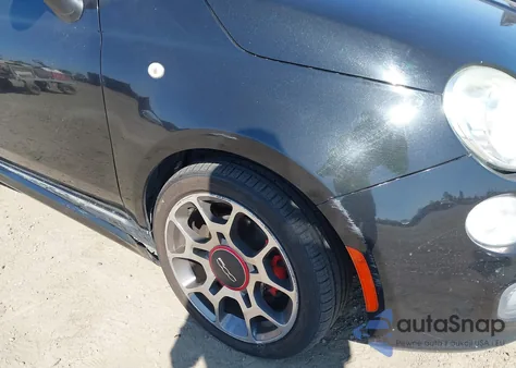 2013 Fiat 500 Sport z USA, uszkodzony, nr VIN 3C3CFFBR0DT562486